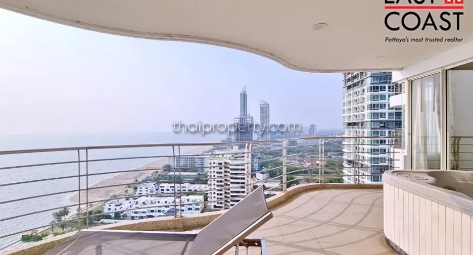 For rent and for sale 3 bedrooms condo in Jomtien, Pattaya