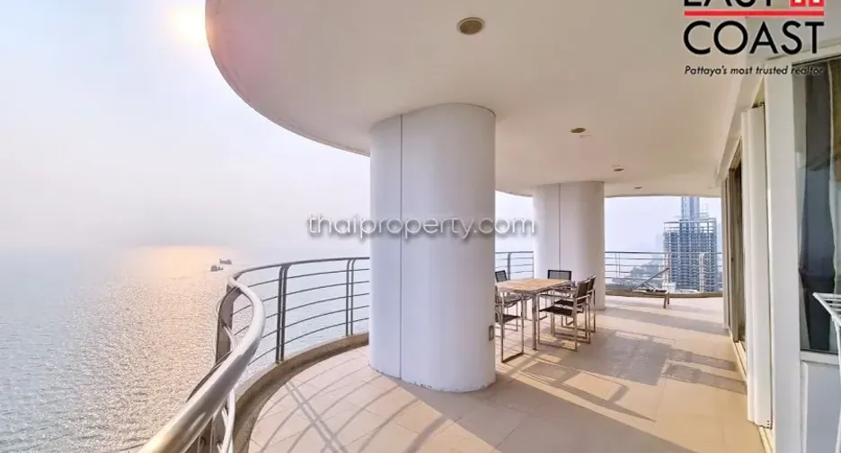 For rent and for sale 3 bedrooms condo in Jomtien, Pattaya