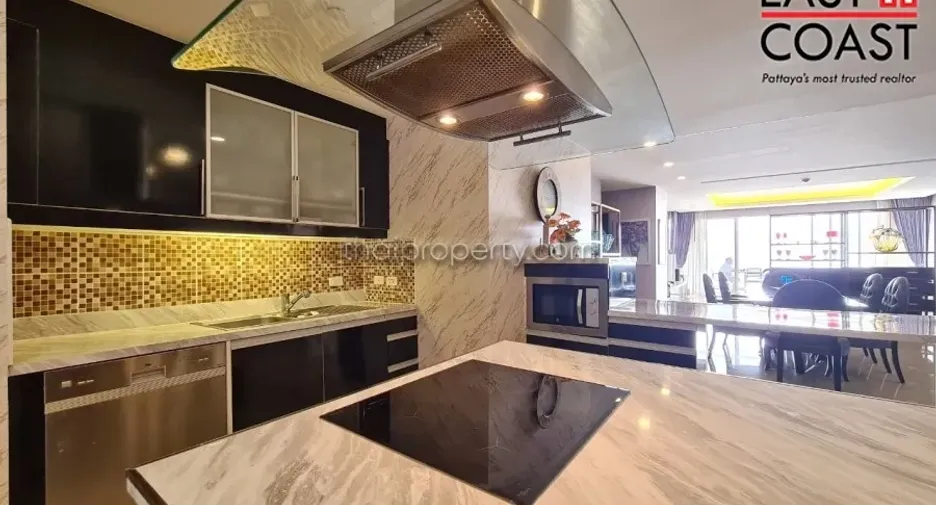 For rent and for sale 3 bedrooms condo in Jomtien, Pattaya