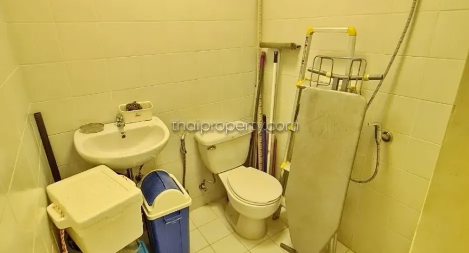 For rent and for sale 3 bedrooms condo in Jomtien, Pattaya
