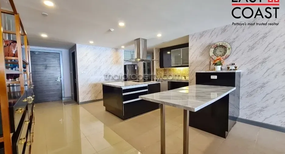 For rent and for sale 3 bedrooms condo in Jomtien, Pattaya