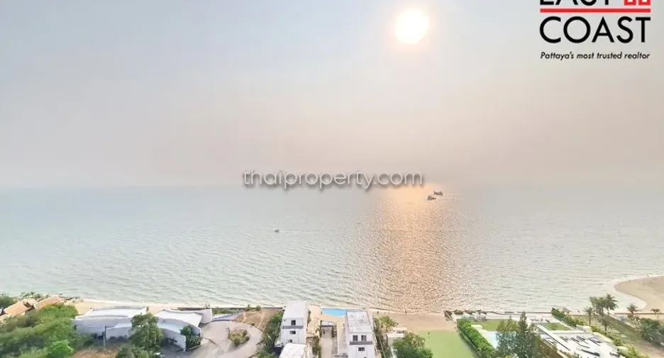 For rent and for sale 3 bedrooms condo in Jomtien, Pattaya