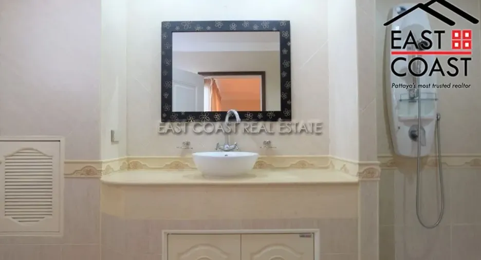 For rent and for sale 3 bedrooms condo in Bang Lamung, Chonburi