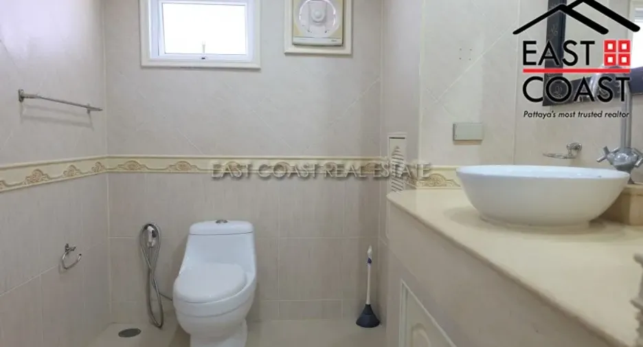 For rent and for sale 3 bedrooms condo in Bang Lamung, Chonburi