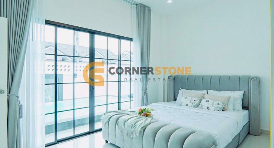 For sale 4 bedrooms house in Bang Lamung, Chonburi