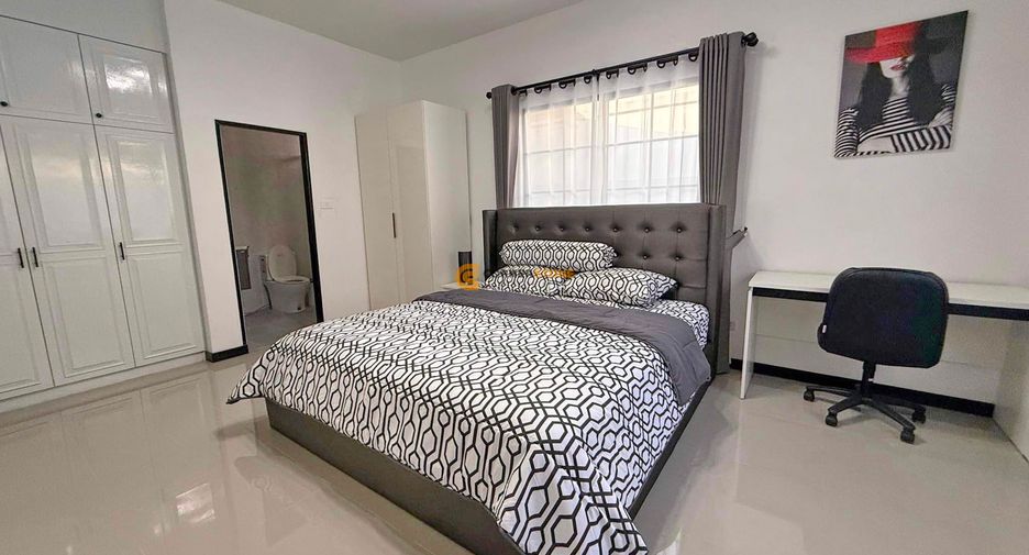 À louer 3 chambres maison à East Pattaya, Pattaya