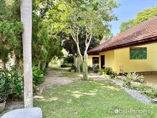 Casa en venta de 3 habitaciones en Bang Saray, Pattaya