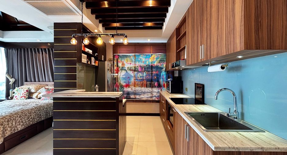 For rent and for sale 3 bedrooms condo in Bang Lamung, Chonburi