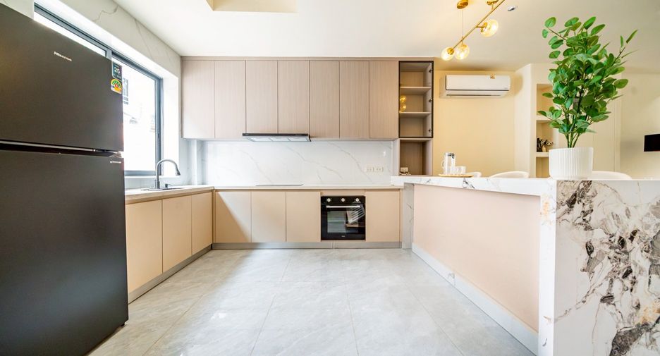 Casa en venta de 6 habitaciones en Bang Lamung, Chonburi
