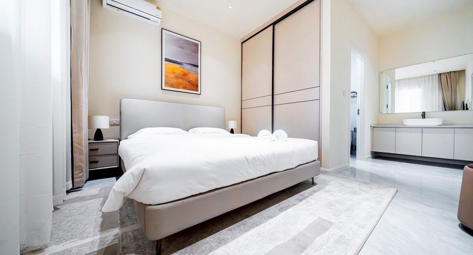 Casa en venta de 6 habitaciones en Bang Lamung, Chonburi