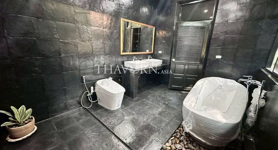 Casa en venta de 4 habitaciones en Sattahip, Chonburi