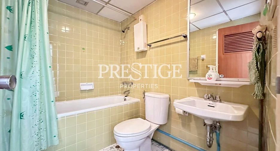 For rent 3 bedrooms condo in Bang Lamung, Chonburi