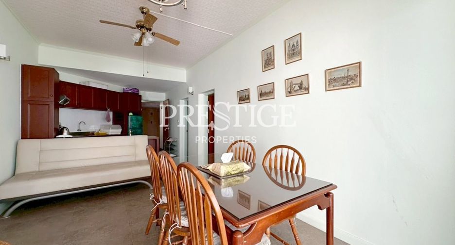 For rent 3 bedrooms condo in Bang Lamung, Chonburi