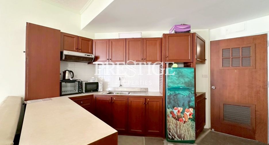 For rent 3 bedrooms condo in Bang Lamung, Chonburi