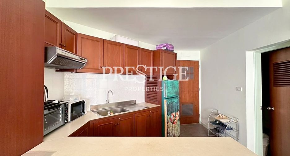 For rent 3 bedrooms condo in Bang Lamung, Chonburi