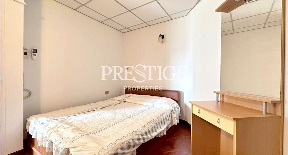 For rent 3 bedrooms condo in Bang Lamung, Chonburi