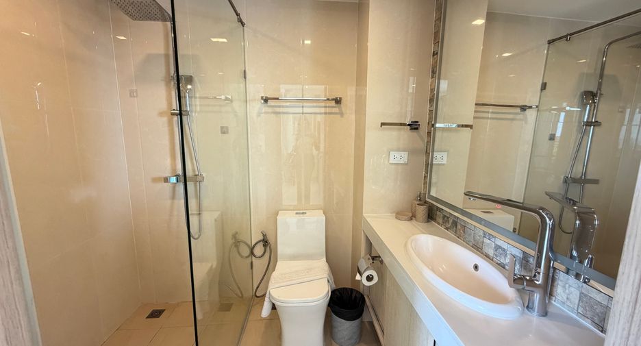 Condo en alquiler de 1 habitaciones en Bang Lamung, Chonburi