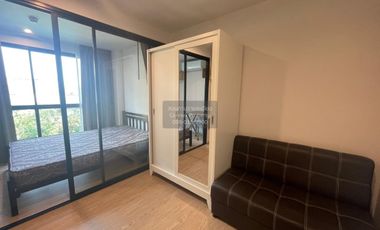 Wohnung zur Miete mit 1 Zimmer in Huai Khwang, Bangkok