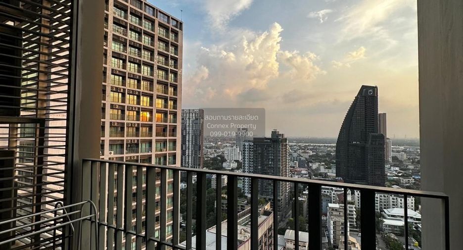 Condo en alquiler de 2 habitaciones en Khlong Toei, Bangkok