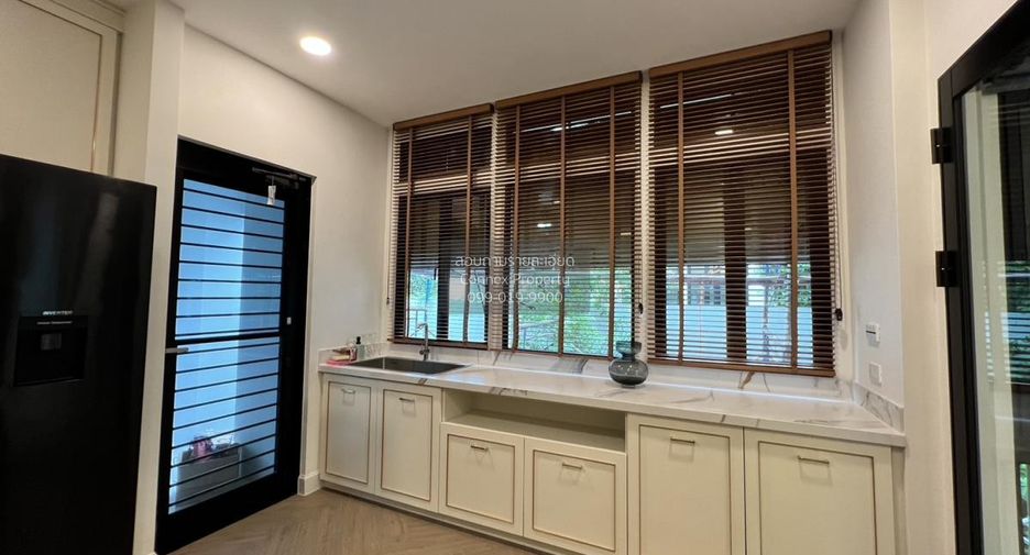 Haus zur Miete mit 4 Zimmer in Saphan Sung, Bangkok