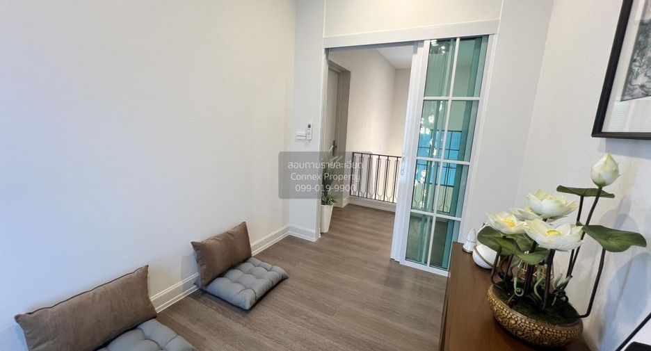Haus zur Miete mit 4 Zimmer in Saphan Sung, Bangkok