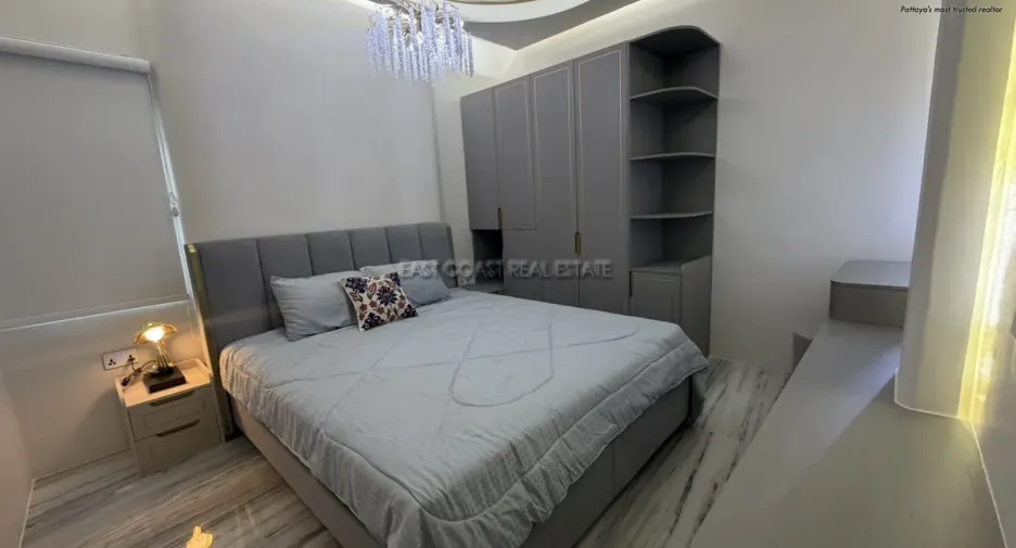 For sale 4 bedrooms house in Bang Lamung, Chonburi