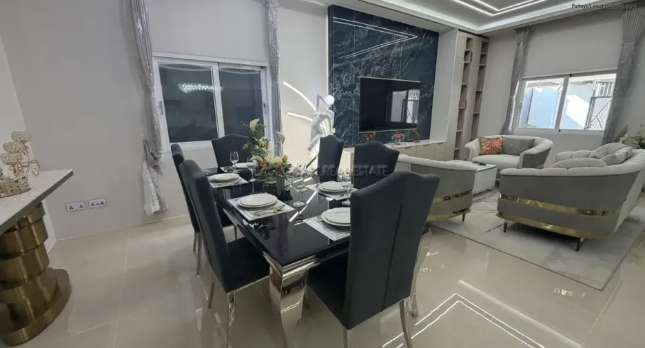 For sale 4 bedrooms house in Bang Lamung, Chonburi