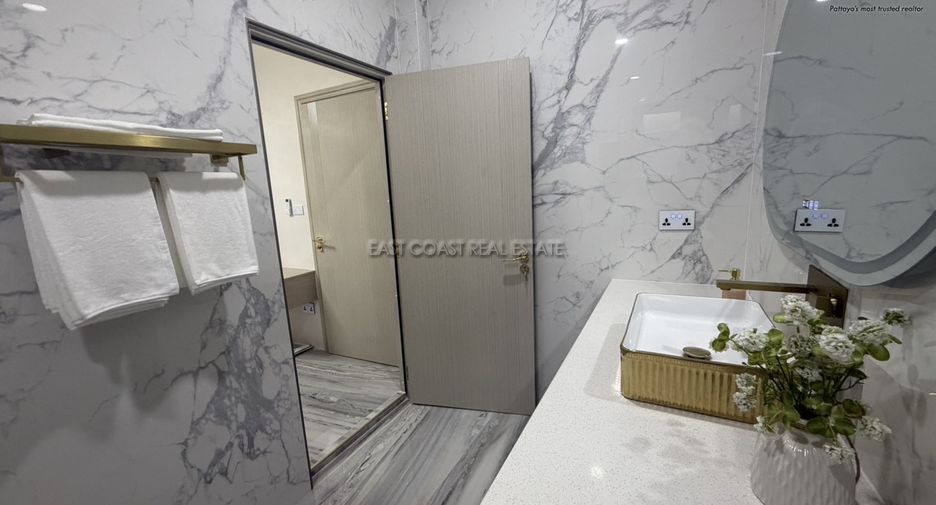 Casa en venta de 4 habitaciones en Bang Lamung, Chonburi