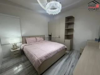 For sale 4 bedrooms house in Bang Lamung, Chonburi