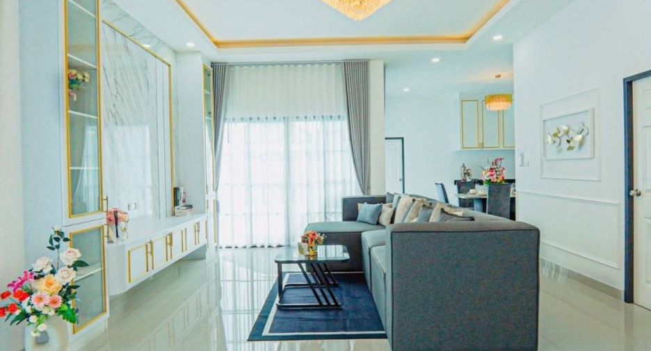 ขาย 4 ห้องนอน บ้านเดี่ยว ใน พัทยาตะวันออก, พัทยา