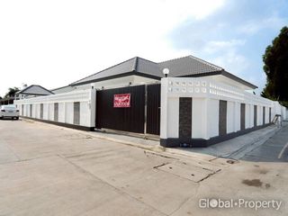 ขาย 4 ห้องนอน บ้านเดี่ยว ใน บางละมุง, ชลบุรี
