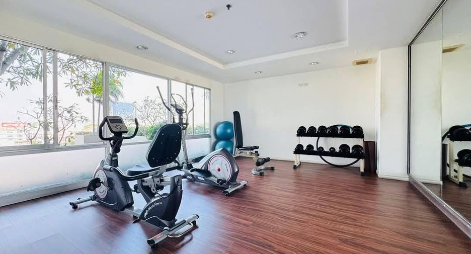 For sale 1 bed condo in North Pattaya, Pattaya