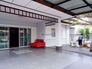 Haus zum Kauf mit 2 Zimmer in Bang Lamung, Chonburi