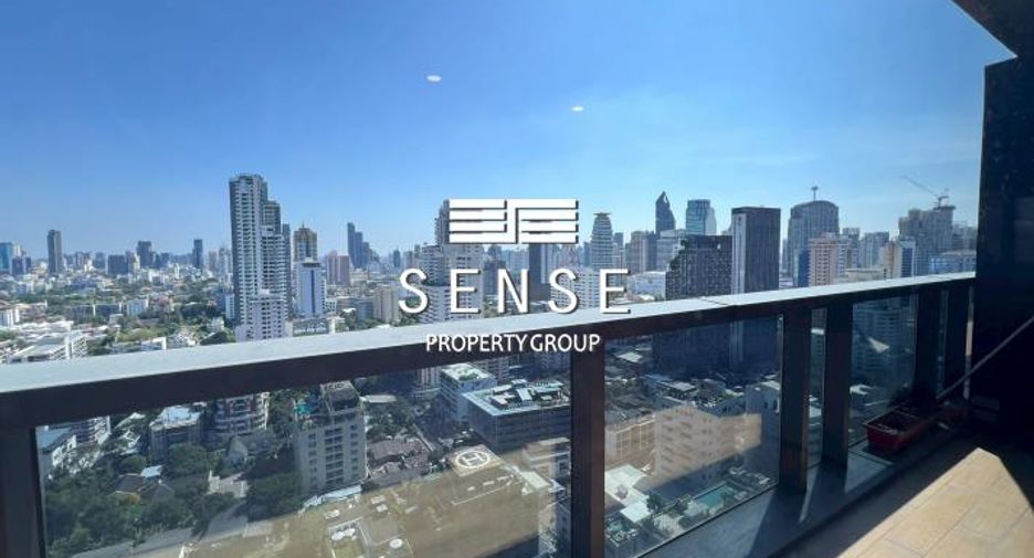 For rent 3 bedrooms condo in Watthana, Bangkok