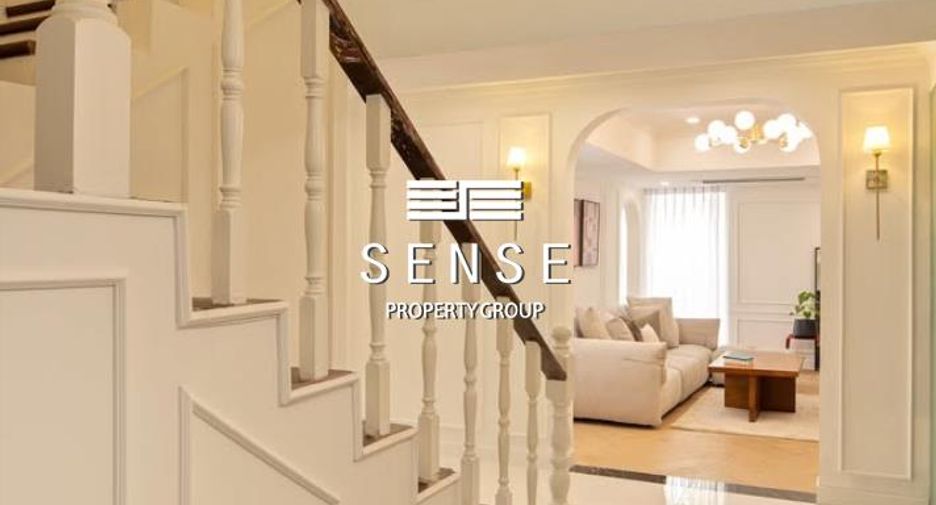 For sale 4 bedrooms condo in Watthana, Bangkok