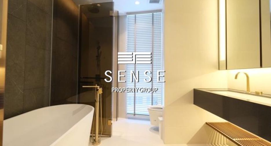 À vendre 2 chambres condo à Khlong Toei, Bangkok