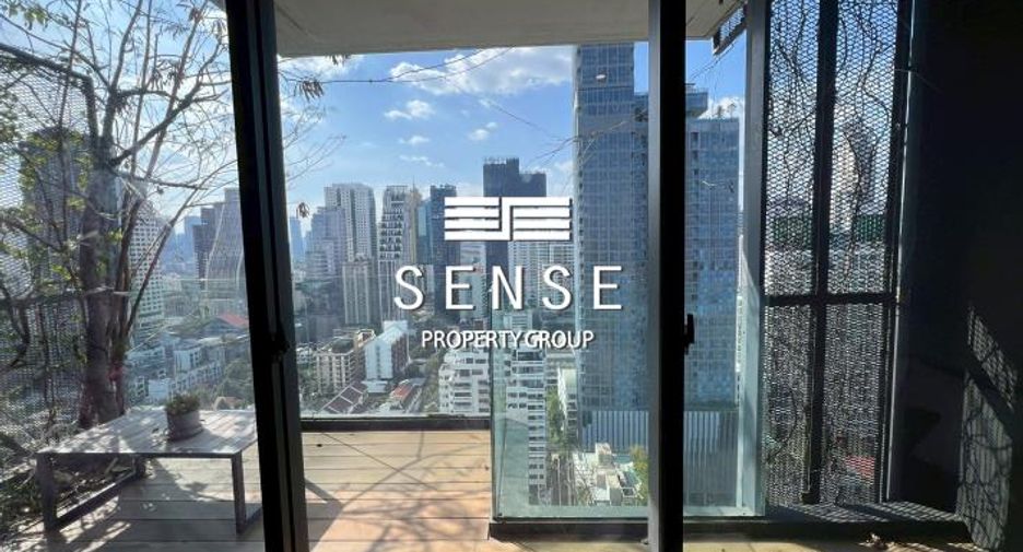 For rent 3 bedrooms condo in Watthana, Bangkok