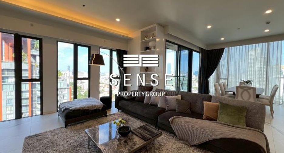 For rent 3 bedrooms condo in Watthana, Bangkok