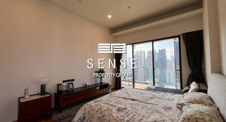 For rent 3 bedrooms condo in Watthana, Bangkok