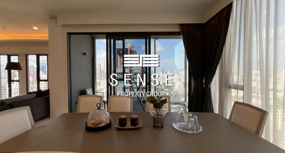 For rent 3 bedrooms condo in Watthana, Bangkok