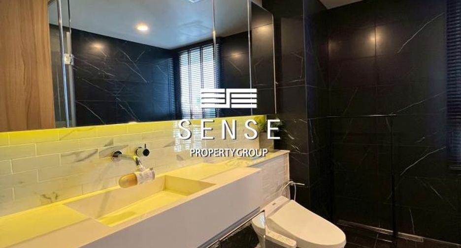 For rent 3 bedrooms condo in Watthana, Bangkok