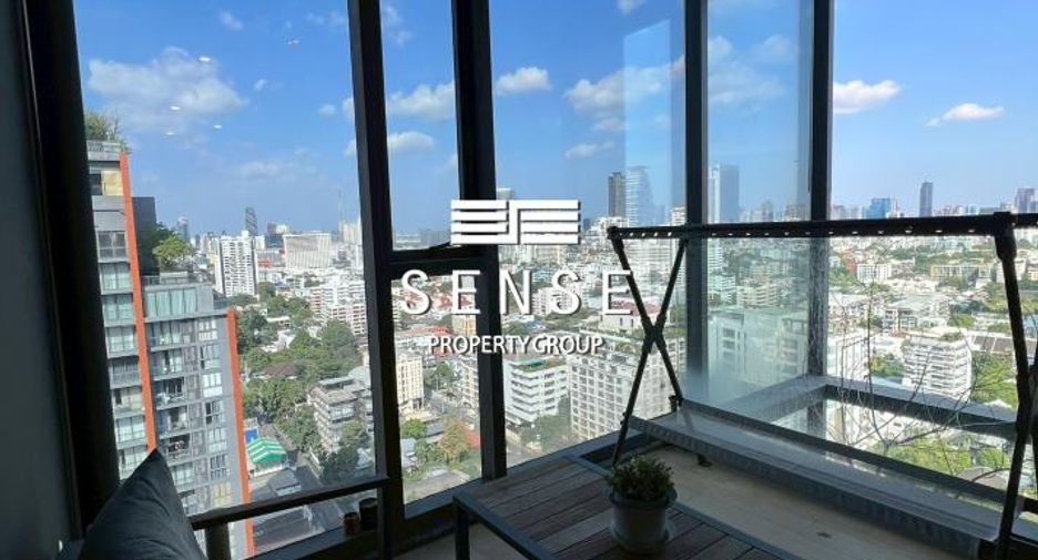 For rent 3 bedrooms condo in Watthana, Bangkok