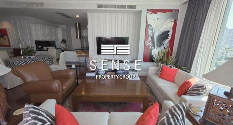 For sale 3 bedrooms condo in Watthana, Bangkok