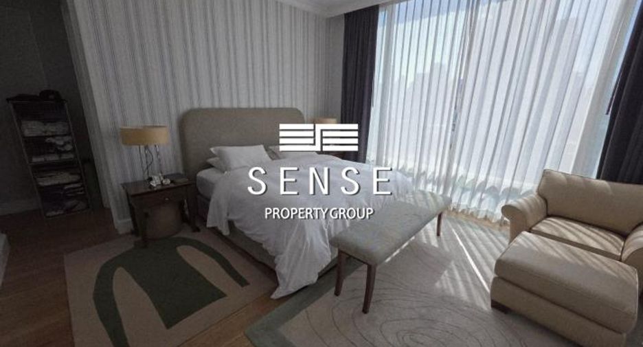 For sale 3 bedrooms condo in Watthana, Bangkok