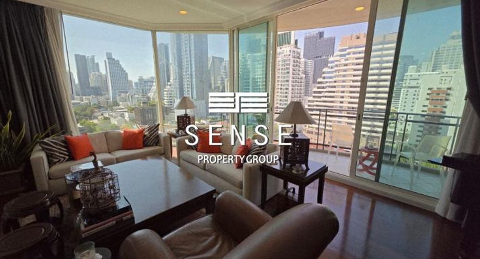 For sale 3 bedrooms condo in Watthana, Bangkok