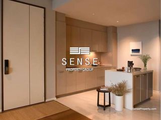 For sale 3 bedrooms condo in Khlong Toei, Bangkok