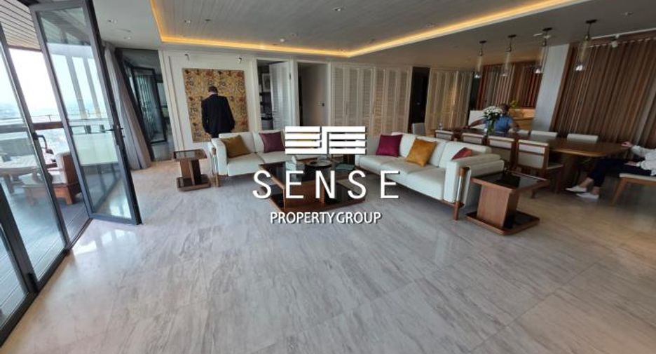 Condo en venta de 4 habitaciones en Rat Burana, Bangkok