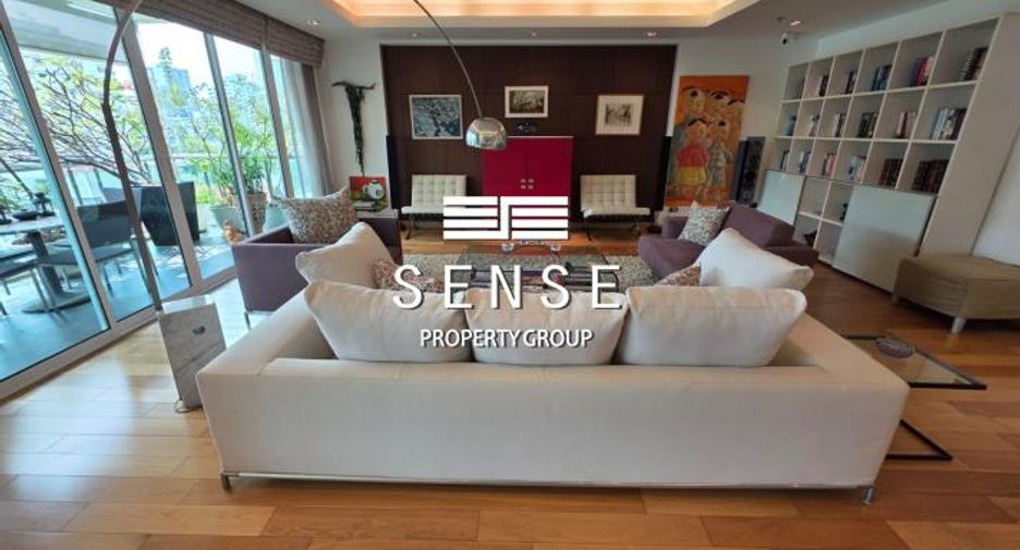 For sale 4 bedrooms condo in Khlong Toei, Bangkok