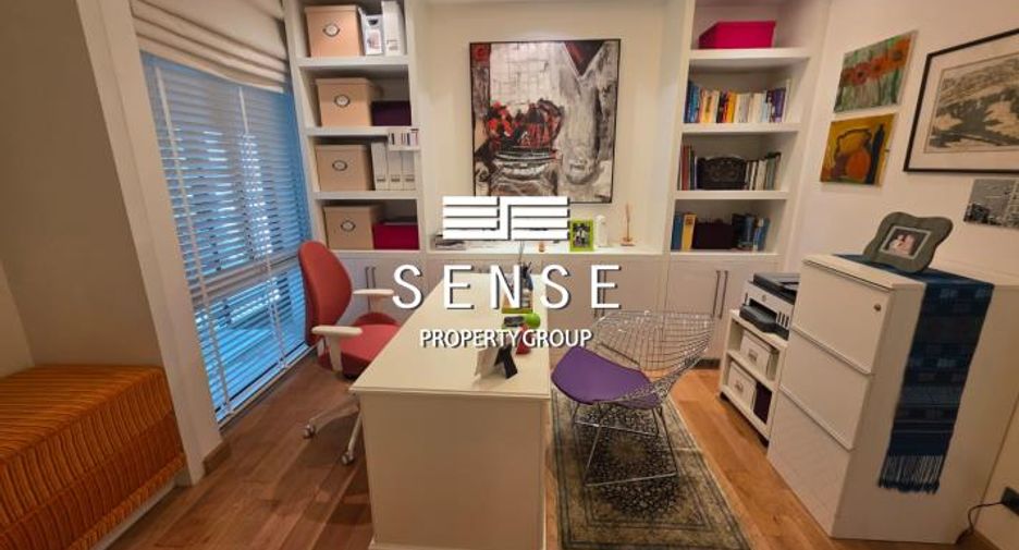 For sale 4 bedrooms condo in Khlong Toei, Bangkok