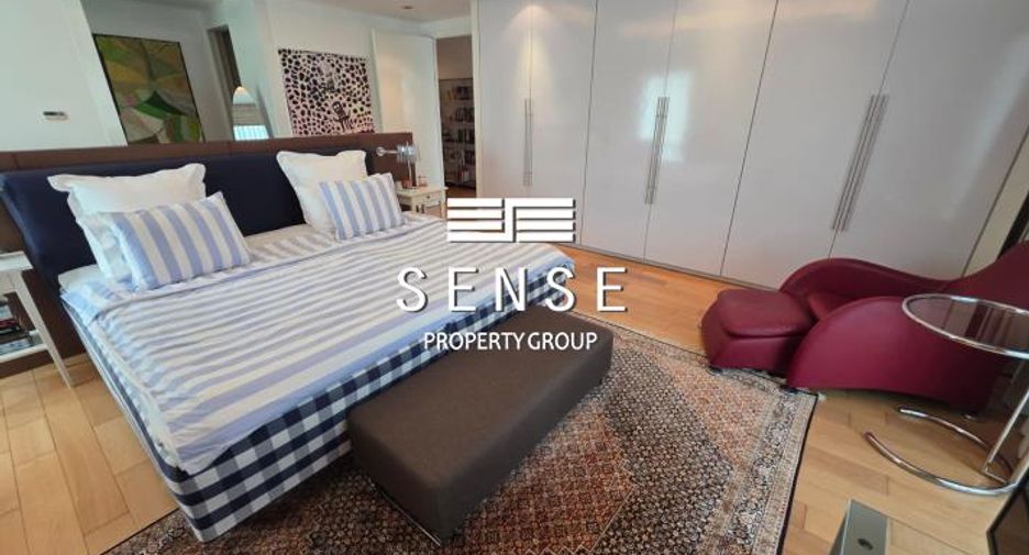For sale 4 bedrooms condo in Khlong Toei, Bangkok